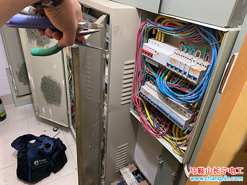 ABB智能控制電氣柜維修